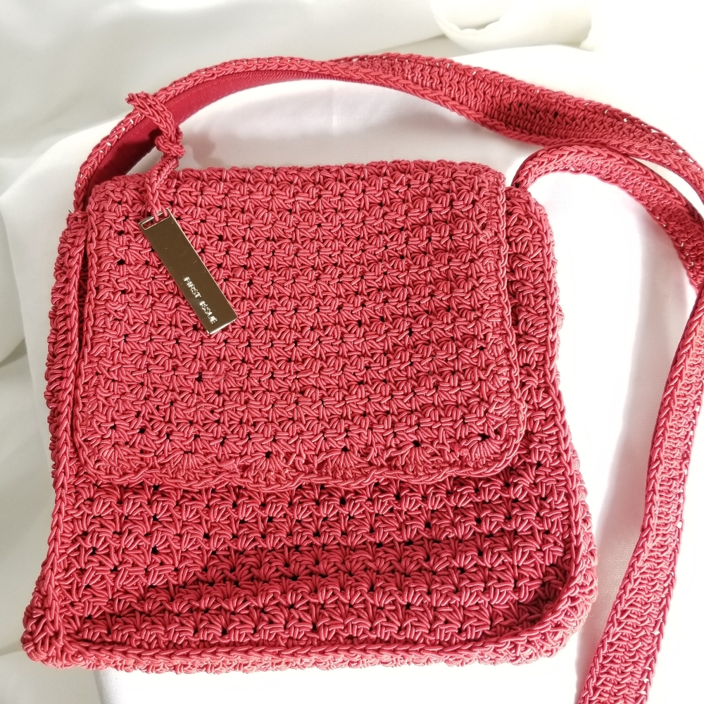 Liz Claiborne Red Crossbody Hangbag 7"